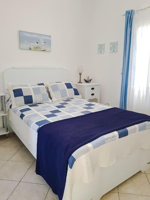 Blue4U Appartement Imerovígli Buitenkant foto