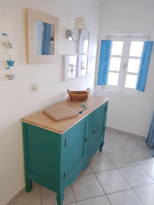 Blue4U Appartement Imerovígli Buitenkant foto